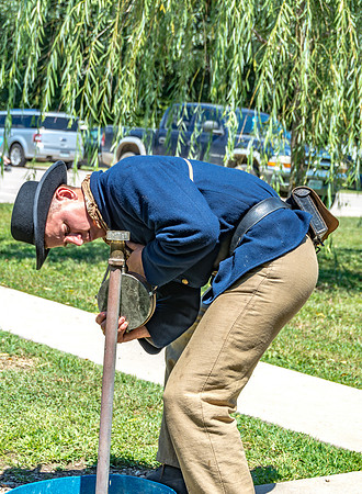 Civil War re-enactors on the banks of the Roubidoux during Old Settlers Day © PicsbyJax-5956.jpg