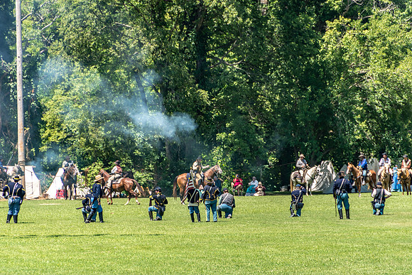 Civil War re-enactors on the banks of the Roubidoux during Old Settlers Day © PicsbyJax-6046.jpg