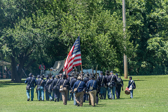 Civil War re-enactors on the banks of the Roubidoux during Old Settlers Day © PicsbyJax-6068.jpg