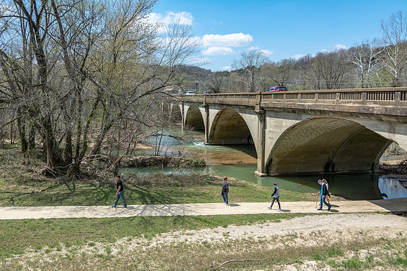 Walking Trail at the Roubidoux Bridge © PicsbyJax-3980.jpg