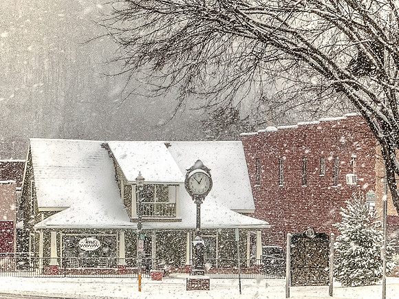 Nona's Kitchen picsbyjax snow getyourpicsonroute66 takethepicsyoucantnottake-0103.jpg