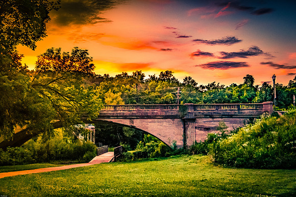 Roubidoux Summer Sunset 2015.jpg
