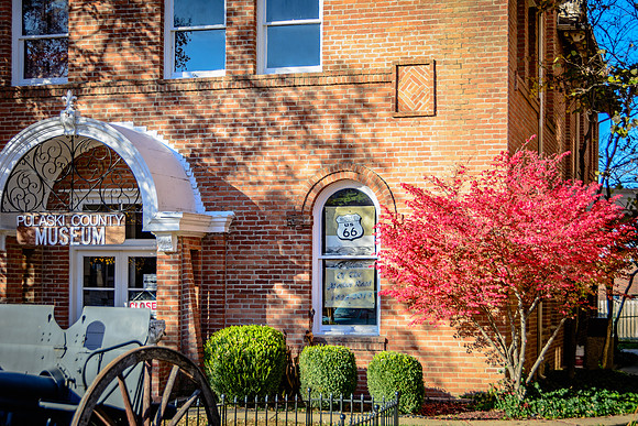 Route 66 - Fall in Waynesville, MO  (c)PicsbyJax #rt66courthouse #getyourpicsonroute66 #route66 #picsbyjax-5323.jpg