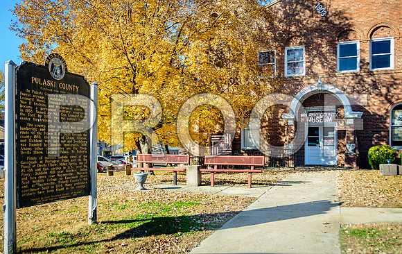 Route 66 - 1903 Courthouse during Fall in Waynesville (c)2017PicsbyJax #fall2017 #picsbyjax-5250.jpg