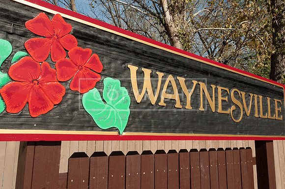 Waynesville Sign-0827.jpg