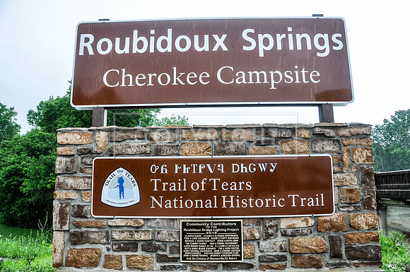 Roubidoux Cherokee Sign-0379-2.jpg