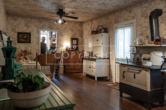Old Stagecoach Stop Interior 2015-6603.jpg