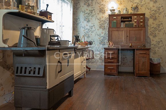 Old Stagecoach Stop Interior 2015-6605.jpg