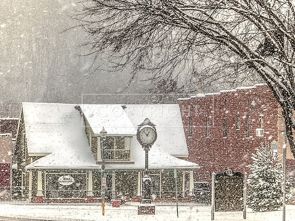 Nona's Kitchen picsbyjax snow getyourpicsonroute66 takethepicsyoucantnottake-0103.jpg