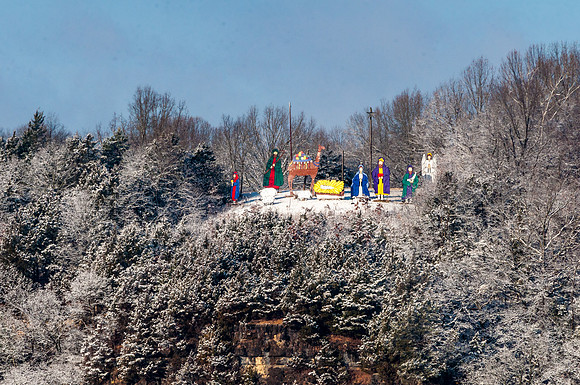 First Snow 122317 (c)PicsbyJax #snow #whitechristmas -0012-HDR.jpg