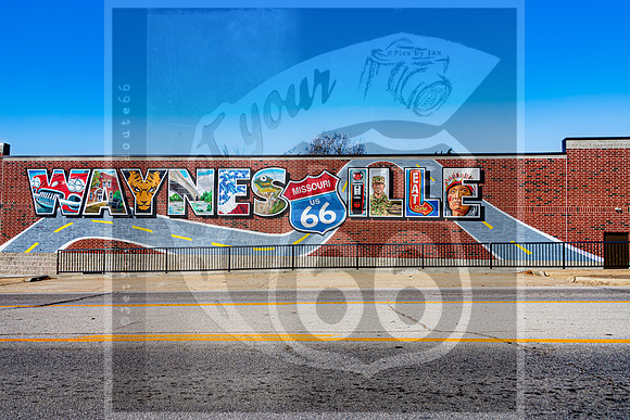Route 66 Ray Harvey Mural in Waynesville, MO ©PicsbyJax-0901.jpg