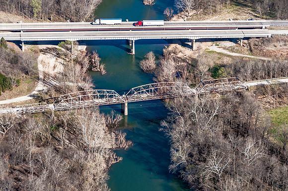 Aerial_Route 66 Gasconade River Bridge ©PicsbyJax getyourpicsonroute66-3900.jpg