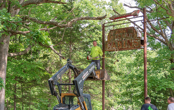 Route 66 - John's Modern Cabins at Newburg, Mo (c)PicsbyJax #workday #johnsmoderncabins #JMC  #route66 #picsbyjax #getyourpicsonroute66-6537.jpg