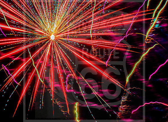 Richland Fireworks 2022 ©Pics by Jax-3689.jpg
