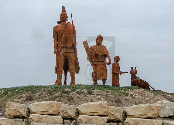 Osage  Trail Legacy Monument  in C uba, Missouri (C)PicsbyJax #cubamo #osagemonument #whatisee #picsbyjax -9904.jpg