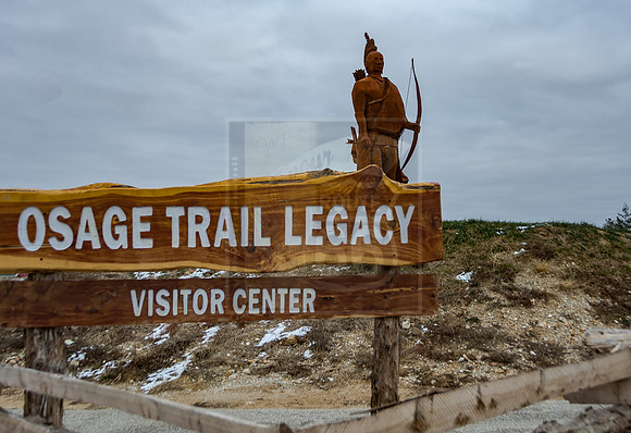 Osage  Trail Legacy Monument  in C uba, Missouri (C)PicsbyJax #cubamo #osagemonument #whatisee #picsbyjax -9920.jpg