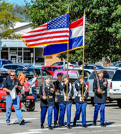 Route 66- Homecoming Parade in Waynesville, MO (C)2017PicsbyJax #WHS #waynesvillehomecoming2017 #WMS #tigerpride #getyourpicsonroute66 #picsbyjax -0053.jpg