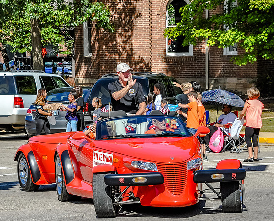 Route 66- Homecoming Parade in Waynesville, MO (C)2017PicsbyJax #WHS #waynesvillehomecoming2017 #WMS #tigerpride #getyourpicsonroute66 #picsbyjax -0060.jpg