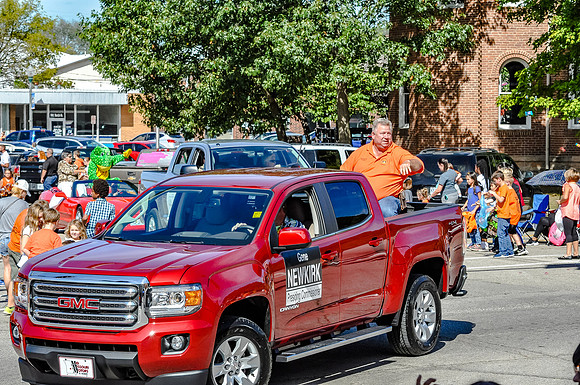 Route 66- Homecoming Parade in Waynesville, MO (C)2017PicsbyJax #WHS #waynesvillehomecoming2017 #WMS #tigerpride #getyourpicsonroute66 #picsbyjax -0067.jpg