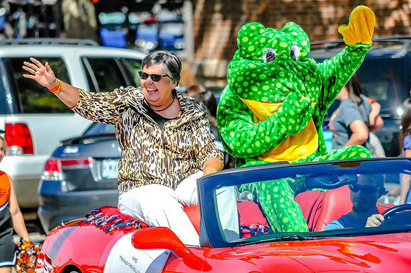Route 66- Homecoming Parade in Waynesville, MO (C)2017PicsbyJax #WHS #waynesvillehomecoming2017 #WMS #tigerpride #getyourpicsonroute66 #picsbyjax -0073.jpg