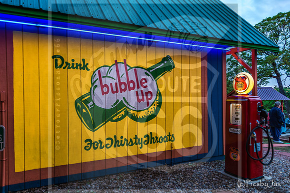 Route 66- Arcadia Neon Fest 2017 Trip (c)PicsbyJax #route66 #arcadia #oklahoma #neonfest2017 #route66roadtrip #getyourpicsonroute66 #picsbyjax -8921.jpg