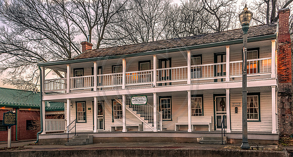 Old Stage Coach Stop at Dawn in Waynesville MO.jpg