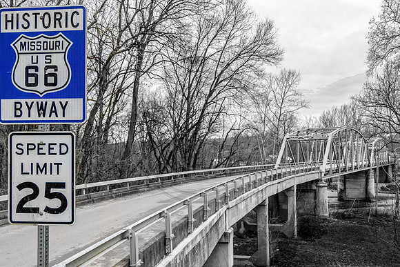 Devils Elbow MO getyourpicsonroute66 picsbyjax-3639-HDR.jpg