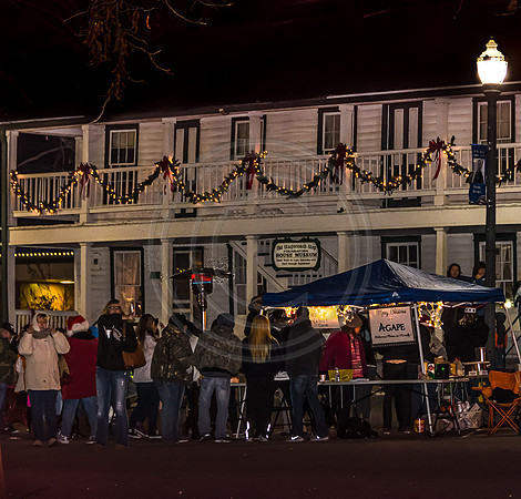 Christmas on the Square 2016 (c)PicsbyJax waynesvilledowntownbusinessassociation waynesvillemo cityofWaynesville route66 getyourpicsonroute66 picsbyjax-2545.jpg