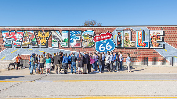 Route 66 Ray Harvey Mural in Waynesville, MO ©PicsbyJax-1492.jpg