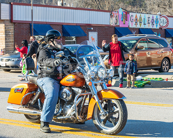 Waynesville Christmas Parade 2020 © PicsbyJax-4791.jpg