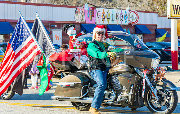 Waynesville Christmas Parade 2020 © PicsbyJax-4811.jpg