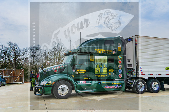 Wreaths Across America Delivery 2020-5245.jpg