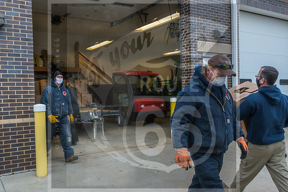 Wreaths Across America Delivery 2020-5294.jpg