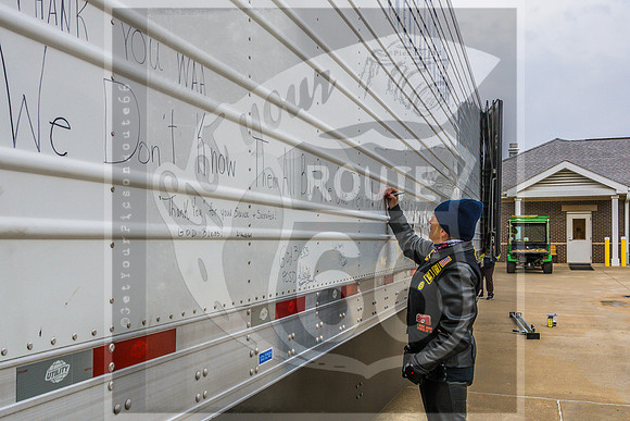 Wreaths Across America Delivery 2020-5349.jpg