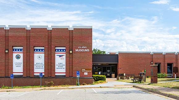 FLW Museum_JAX_3706.jpg