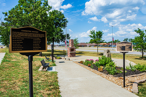 St Robert_African American Soldiers Monument_JAX_3499.jpg