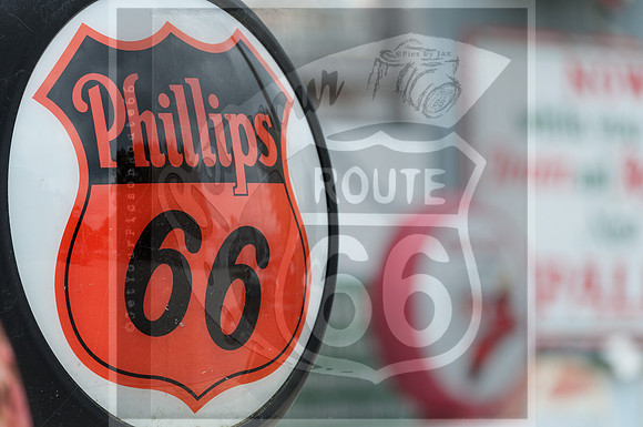 Bob's Gasoline Alley ©2016PicsbyJax-0021.jpg