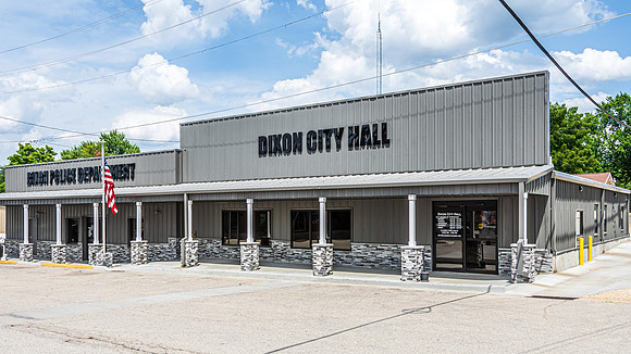 Dixon City Hall and Police Department_PCN22-3454.jpg