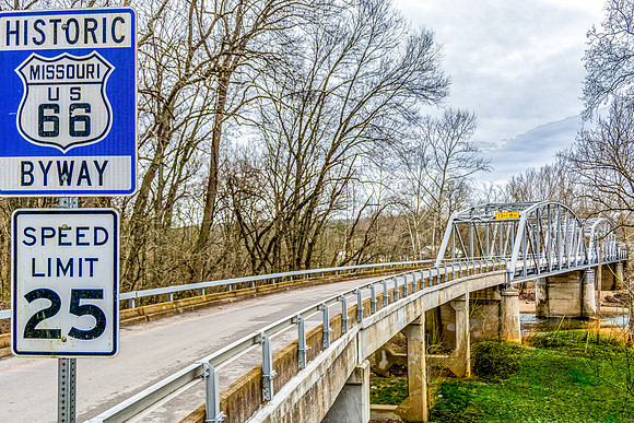 Devils Elbow Bridge-.jpg